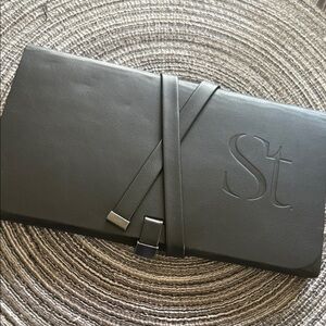 Seint brush/cosmetic holder